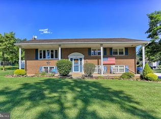 2025 Derry Rd, York, PA 17408