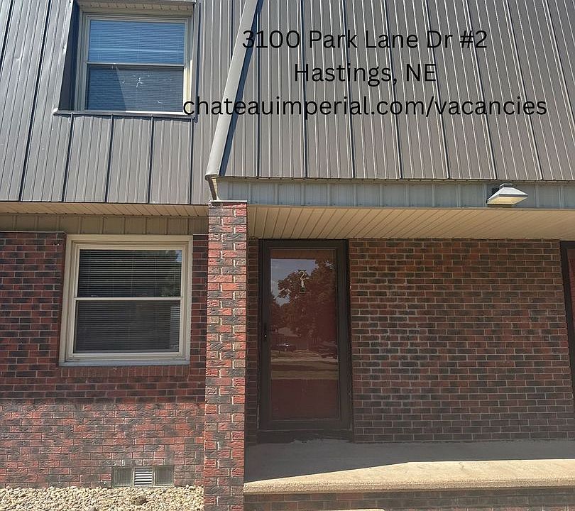 1st image of 3100 Park Lane Dr #2