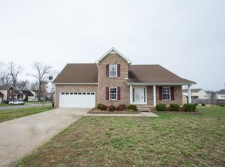 3402 Summerfield Dr, Clarksville, TN