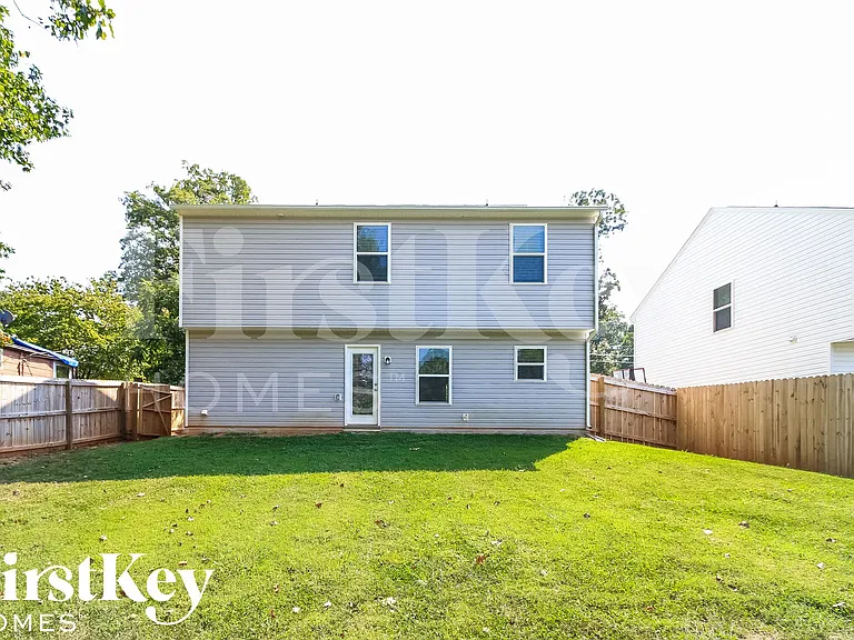 1909 Allyson Ave — Photo 14