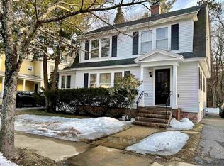 30 Broad St, Rochester, NH 03867