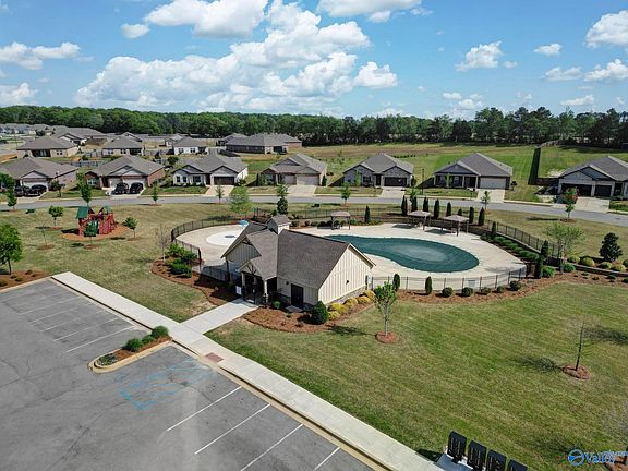 4th image of 14096 Lannister Ln