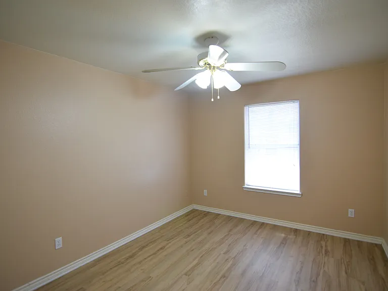 6011 Lolly Loop — Photo 12