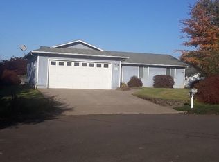 71 SW Emerald Pl, Sublimity, OR 97385