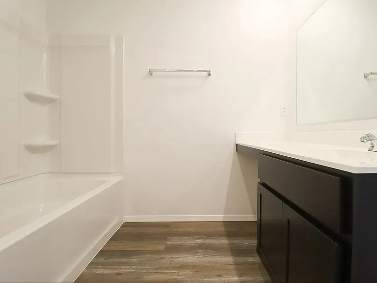 1331 E Honolulu Pl — Photo 44