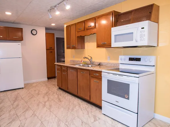 682 Bennett St, Luzerne, PA 18709