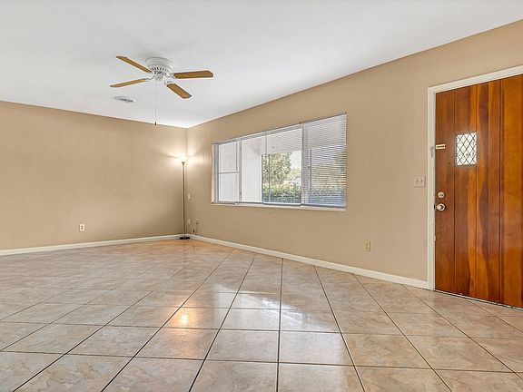 4th image of 1460 S Betty Ln
