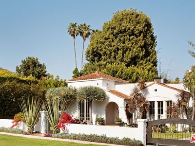 1620 N Genesee Ave, Los Angeles, CA, 90046