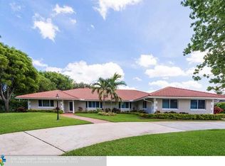 11360 N Mount Vernon Dr, Plantation, FL 33325