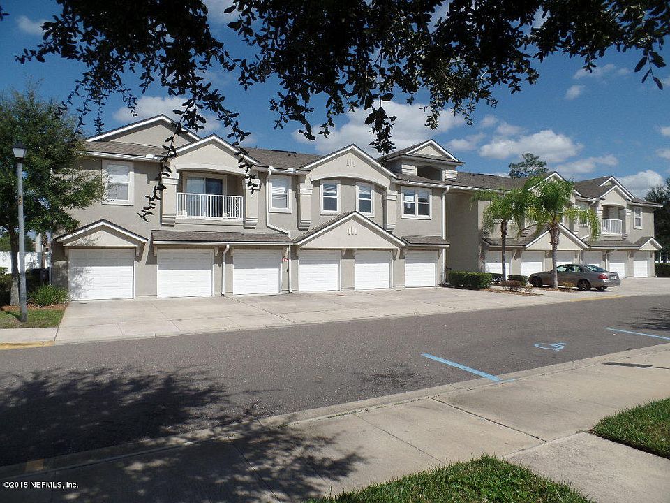 1st image of 7055 Deer Lodge Cir Unit 107