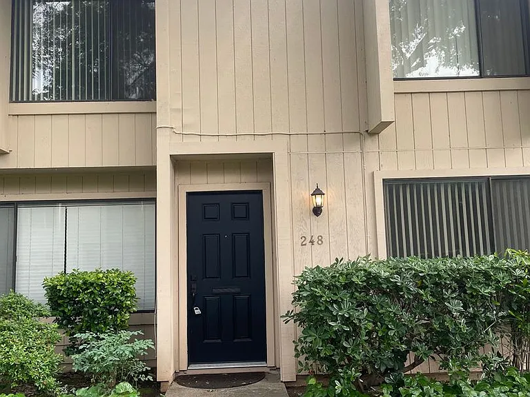 248 Hartnell Pl — Photo 1