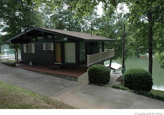 1st image of 6926 Locke Dr