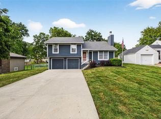 246 NE 82nd St, Kansas City, MO 64118