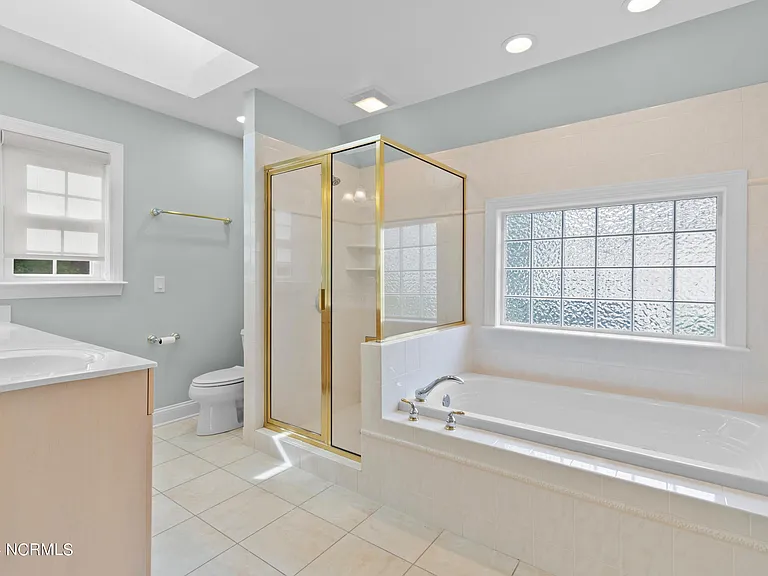 3567 Medinah Ave E — Photo 13