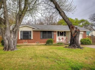 919 Pinson Rd, Forney, TX 75126