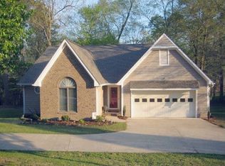 2417 Knollwood Dr, Sanford, NC 27330