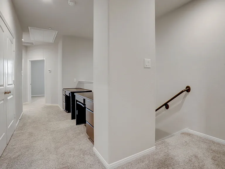 2714 Veranda Fls — Photo 18
