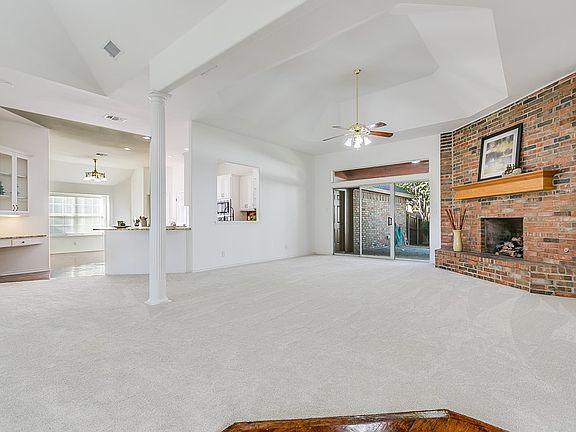 3rd image of 3126 Clearview Dr