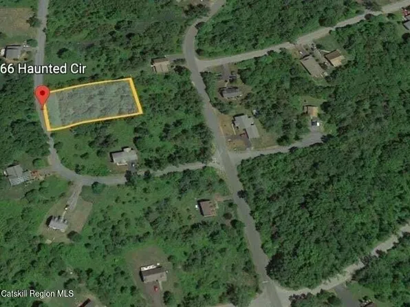 76 Haunted Circle, Athens, NY 12015