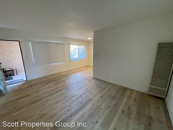 2nd image of 801 Idaho Ave APT 11