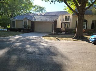 2209 Condolea Ter, Leawood, KS 66209