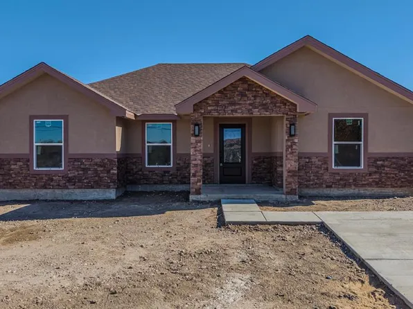 1451 Wagon Wheel Rd, Eagle Pass, TX 78852