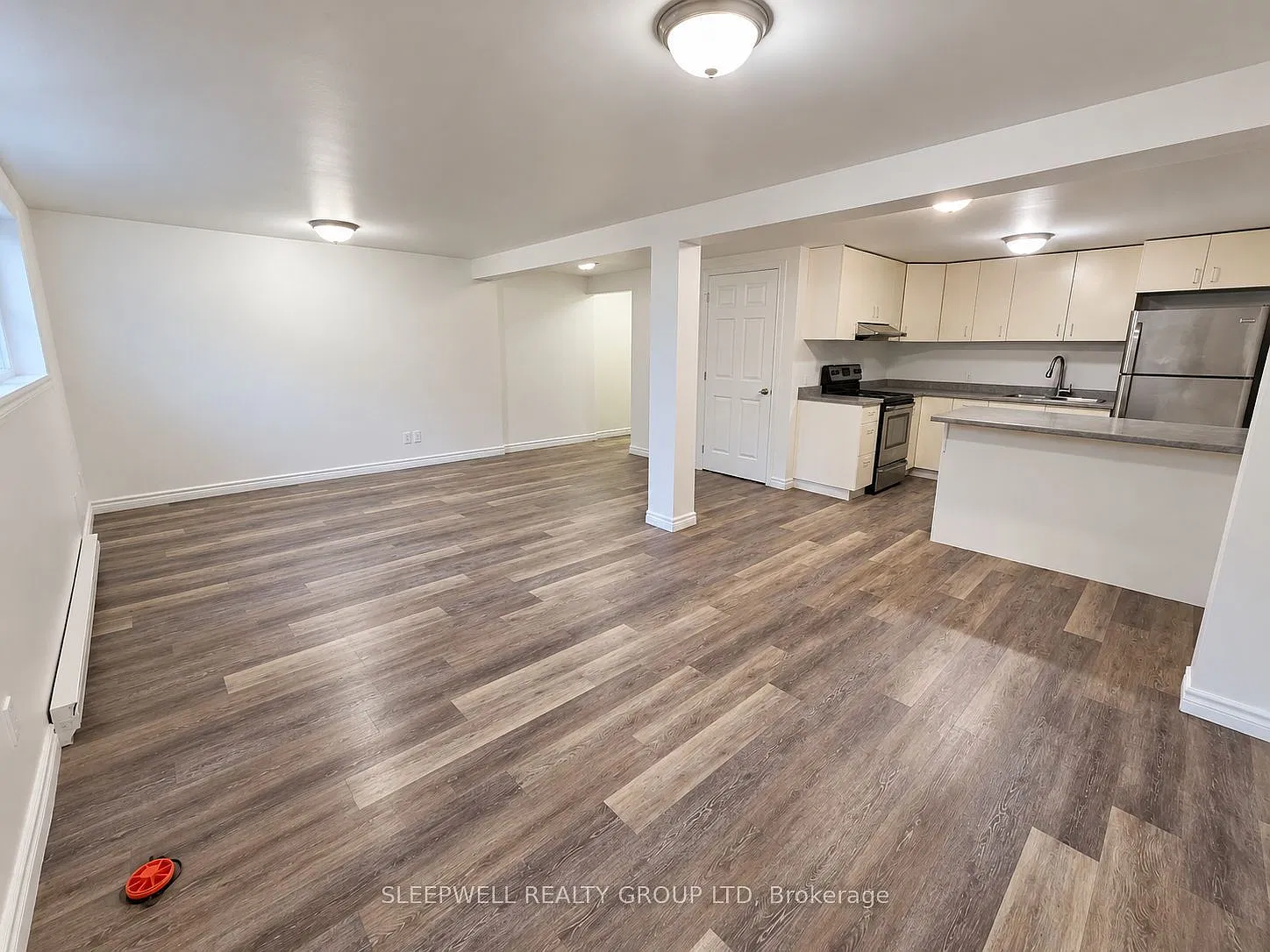 3 bed, $1,950 — Photo 4