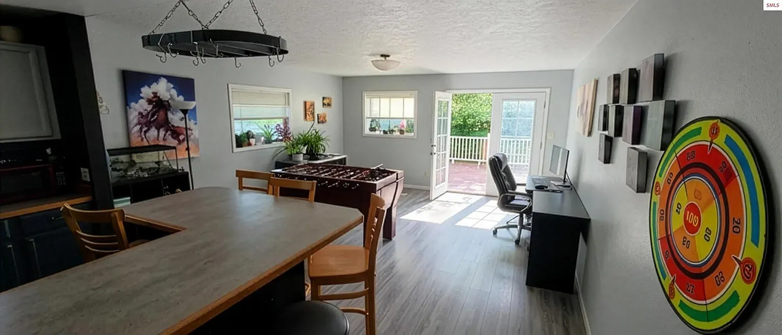 4 bed, 2640 sqft, $2,595 — Photo 3