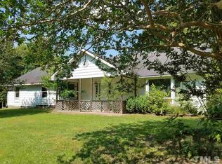 176 Old Mill Rd, Fuquay Varina, NC 27526