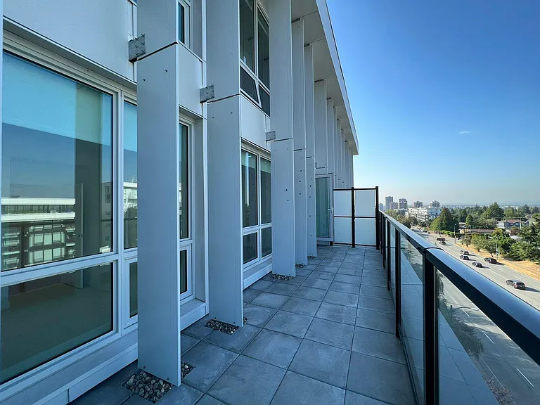 6328 Cambie St #703 — Photo 8