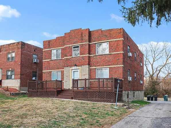 7119 Eastlawn Dr, Cincinnati, OH 45237