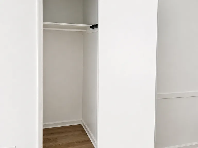 1803 N Gramercy Pl #11A — Photo 6