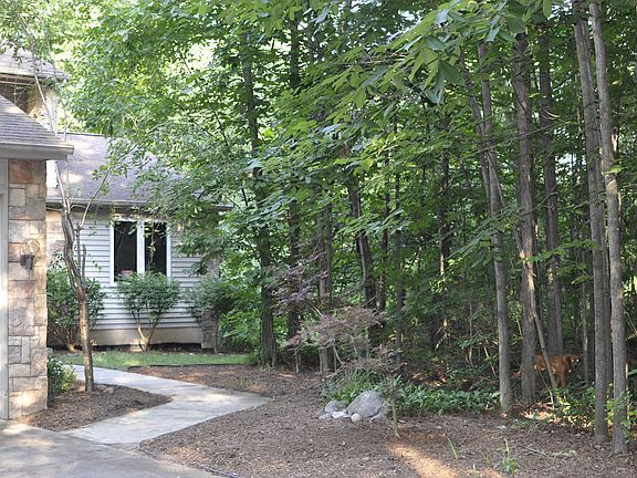 2nd image of 6247 Montmorency Dr SE