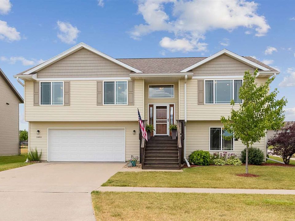 1st image of 1485 Red Oak Dr