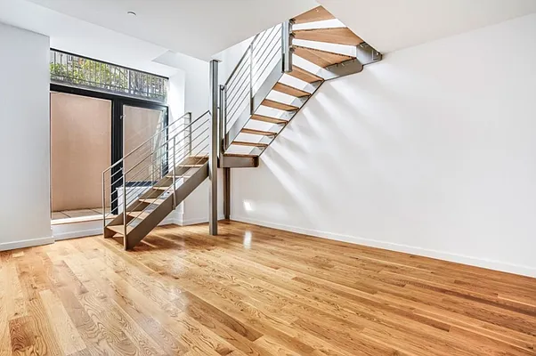 Rented by Compass | media 12