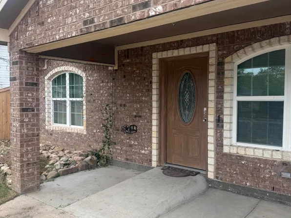 114 W Avenue L, San Angelo, TX 76903