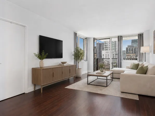 212 East 47th Street image 1 of 14