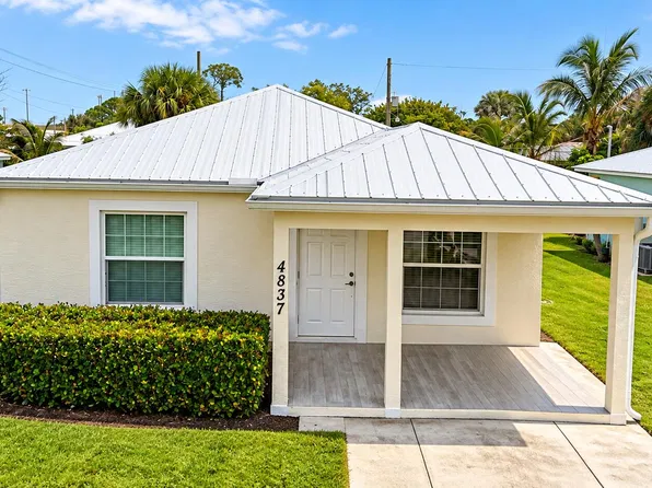 4837 SE ISABELITA Avenue, Stuart, FL 34997
