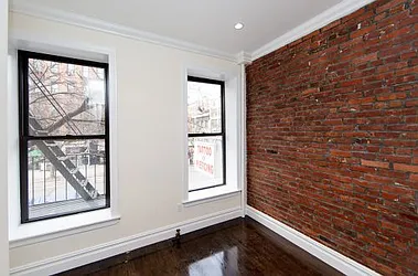 Rented by Icon Realty Management