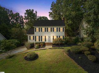 221 Hunters Woods Dr, Simpsonville, SC 29680