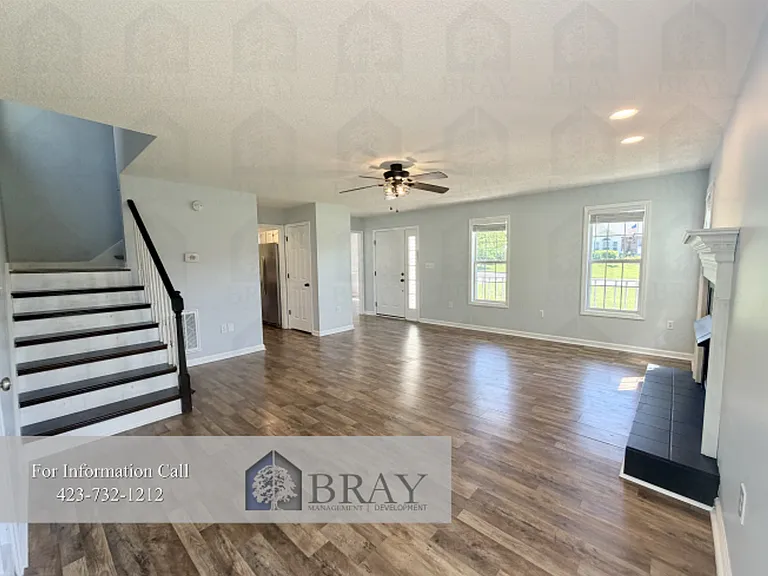 133 Bentwood Ln — Photo 4