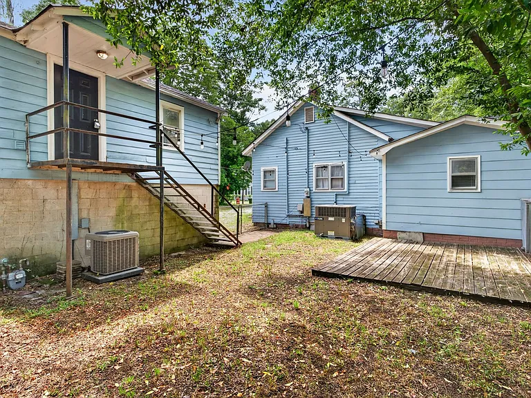 840 Ohio St — Photo 15