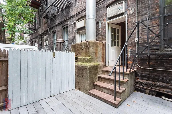 Rented by Centennial Properties NY | media 2