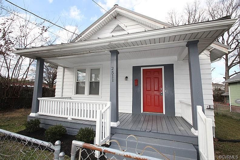 1st image of 2511 Webber Ave