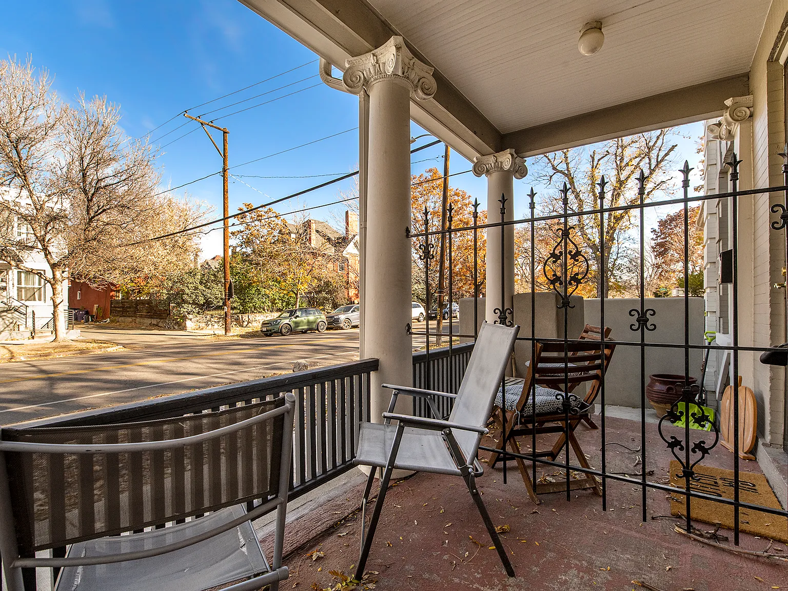 3 bed, 1752 sqft, $2,770 — Photo 3