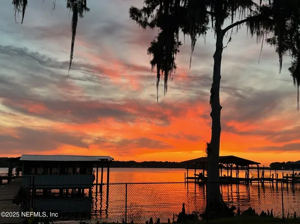 113 DRIFTWOOD Lane, Georgetown, FL 32139