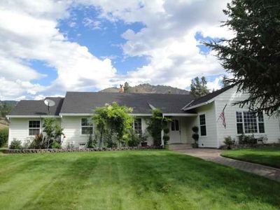 1715 W Moffett Creek Rd, Fort Jones, CA, 96032
