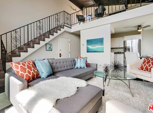 31 E Spinnaker St #202, Marina Del Rey, CA 90292
