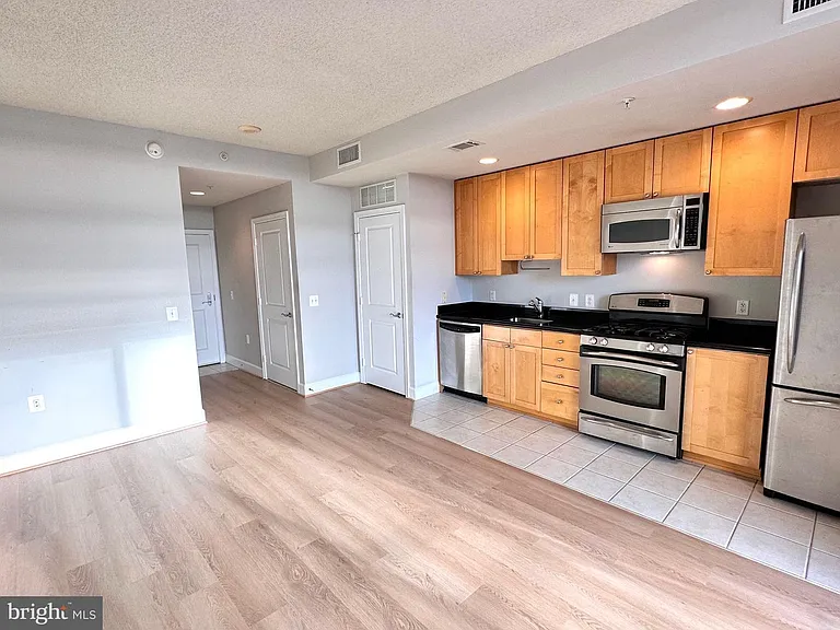 3600 Glebe Rd #507W — Photo 1
