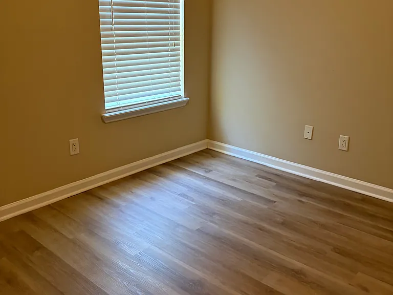 13837 Jeremiah Rd — Photo 10